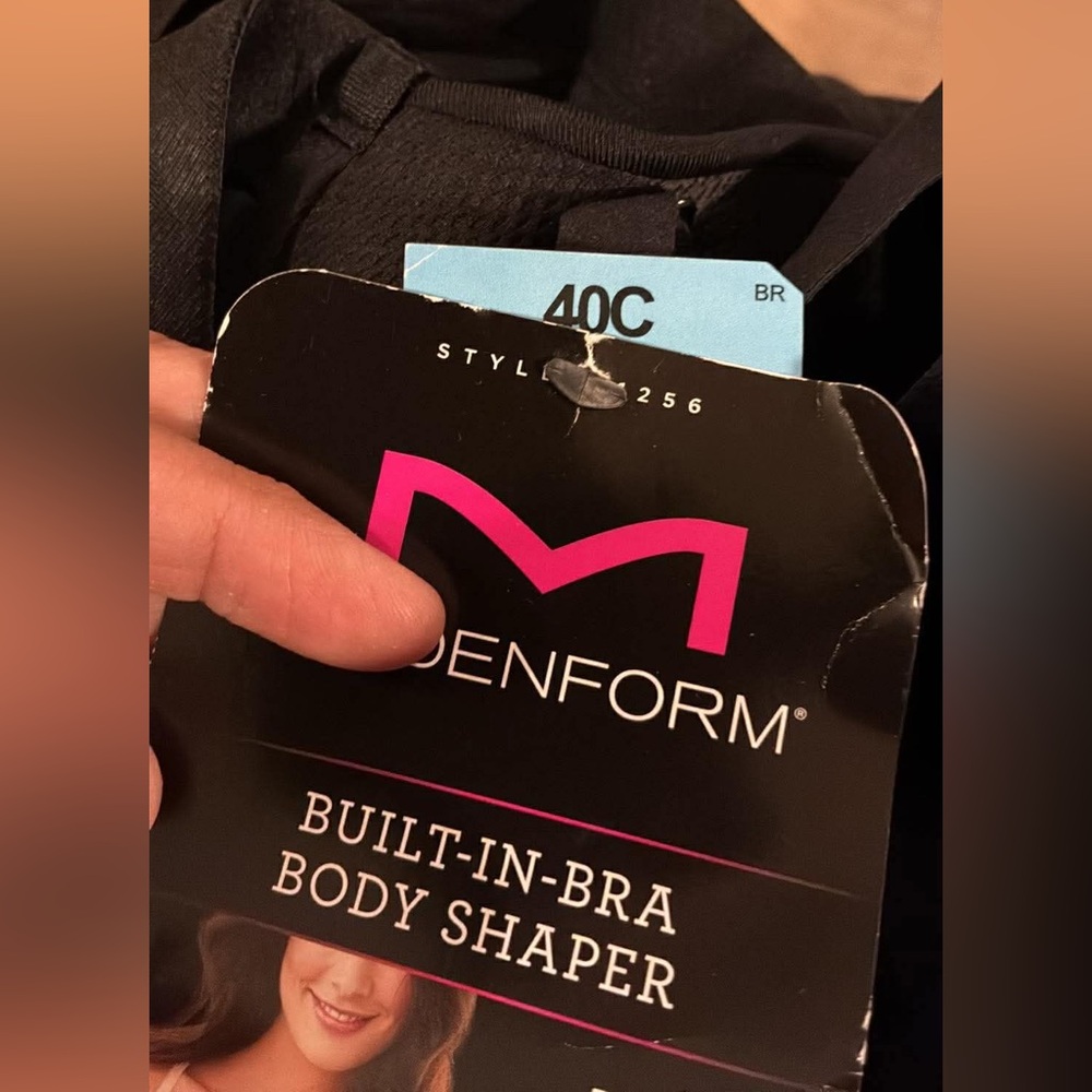 Maidenform Black Built-In Bra Body Shaper - Picture 4 of 4